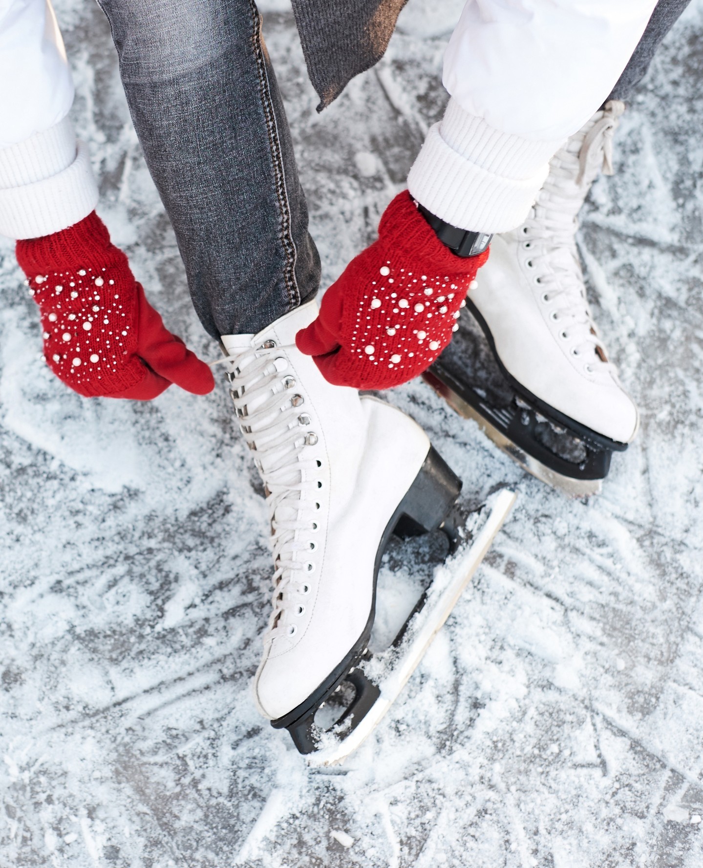 Where to Ice Skate in Wisconsin ⛸️ One of the best ways to survive through the long winter months is to embrace the fun, outdoor activities of the season—like ice skating. Whether you’re a pro on the ice or are just dipping your toes into the water—er, ice—of the sport, you’ll find plenty of wintery destinations to visit and get your skate on. Get the list at FabulousWisconsin.com.