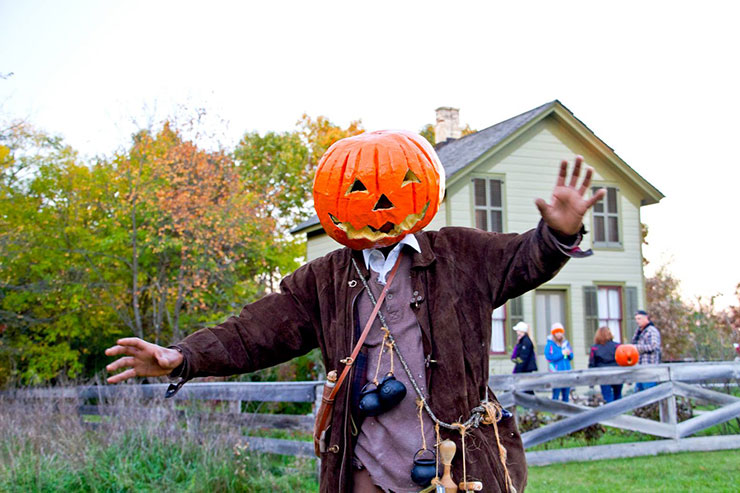 family-halloween-events-in-wisconsin-old-world